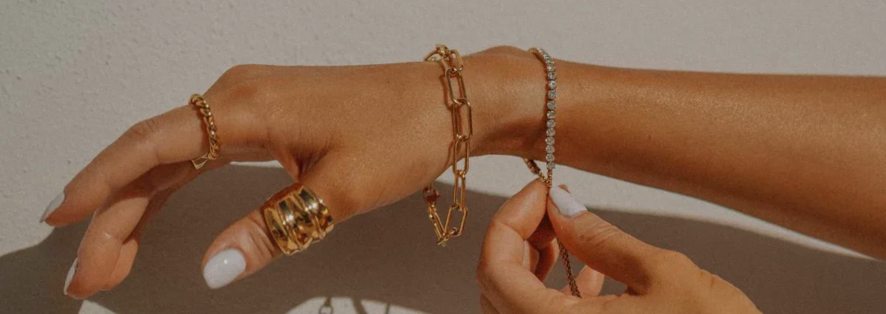 gold diamomd jewelry