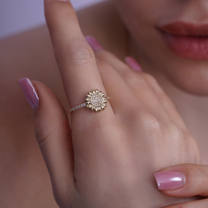 10K/14K Yellow Gold Sunburst Sunflower Ring With Cubic Zirconia Stones