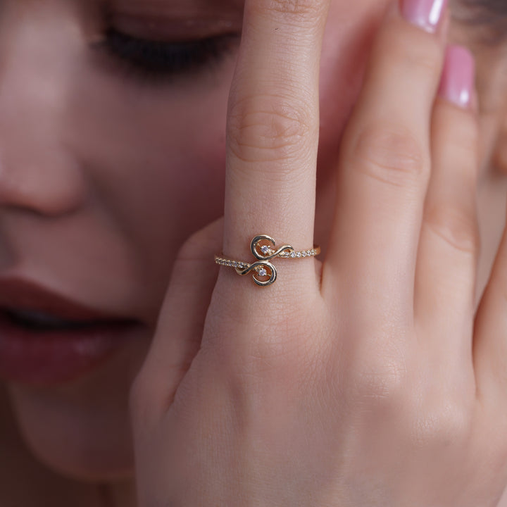 10K/14K Yellow Gold Swirl Ring with Center Cubic Zirconia Stones