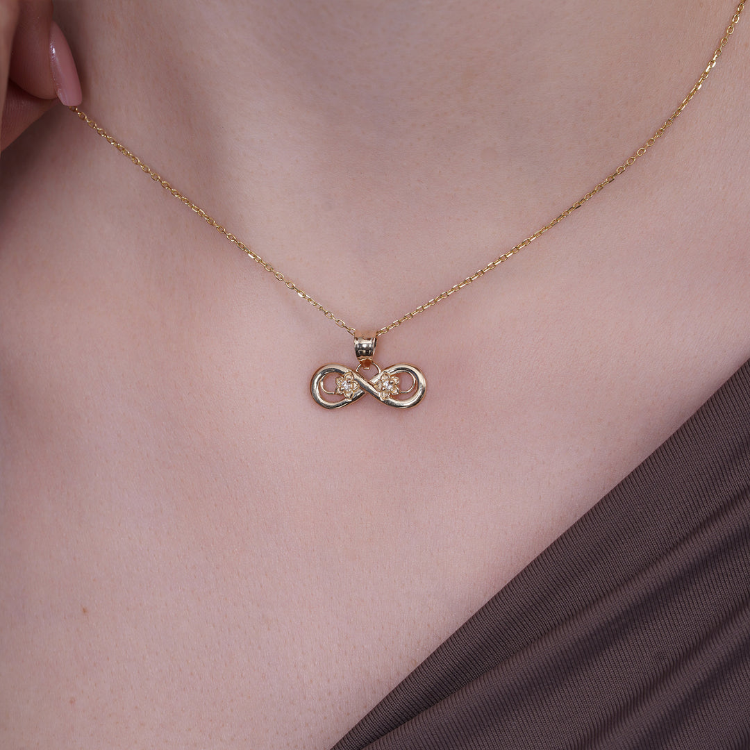 14k Yellow Gold Infinity Flowers Pendant with Cubic Zirconia Stones
